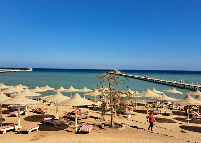 Apartmanhotel In Elkarma & Aqua Park Gurdaka