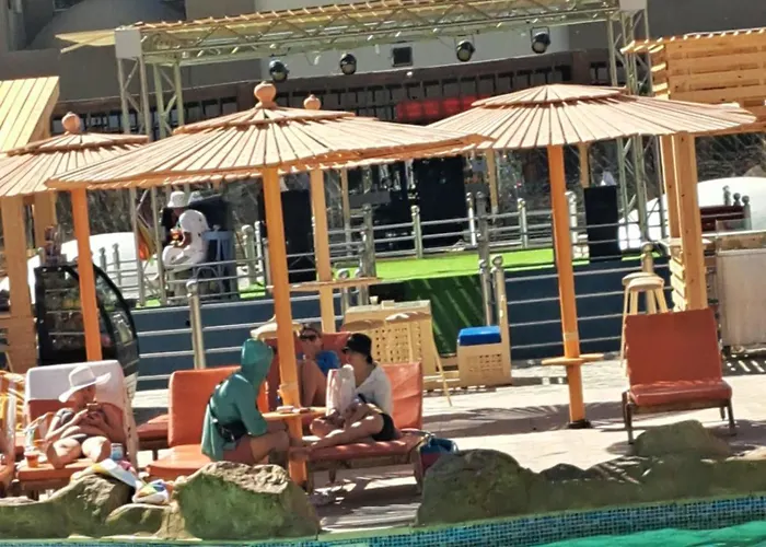 In Elkarma & Aqua Park 3*