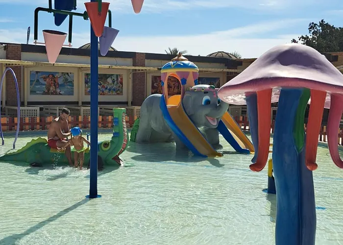 In Elkarma & Aqua Park Apartmanhotel 3*