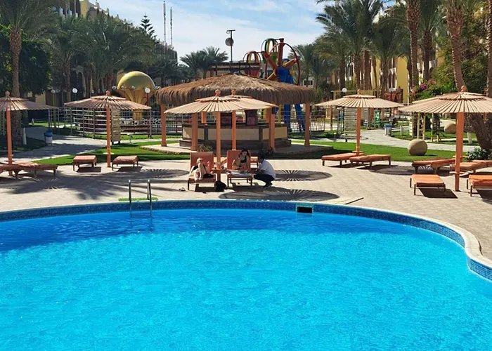 In Elkarma & Aqua Park