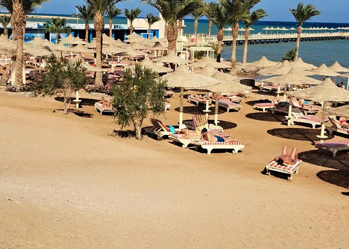 In Elkarma & Aqua Park Apartmanhotel 3*